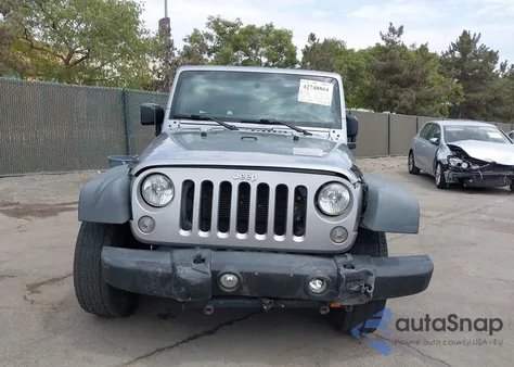 2017 Jeep Wrangler Sport 4X4 z USA, uszkodzony, nr VIN 1C4GJWAG6HL753634